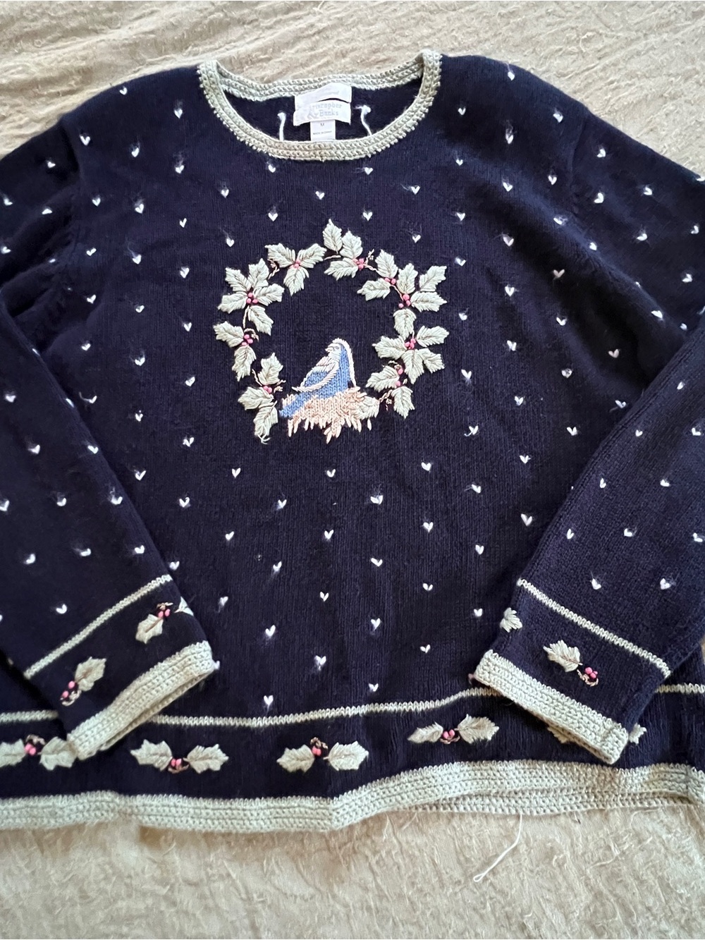 Vintage Women’s Christmas Winter Bird Holiday Sweater Size M Hand Embroidered